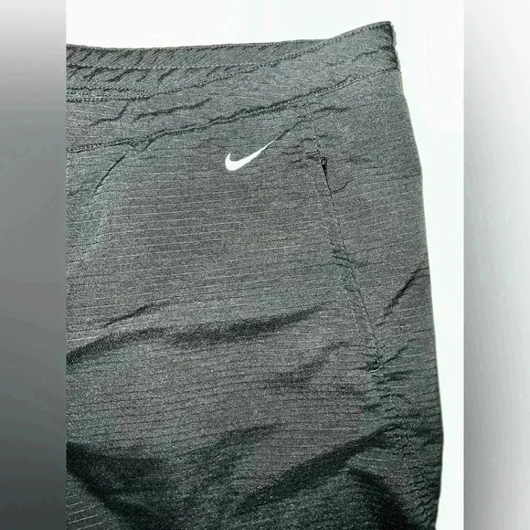 Nike pants, button,zip, ankle slit, mesh back knee - Picture 1 of 9